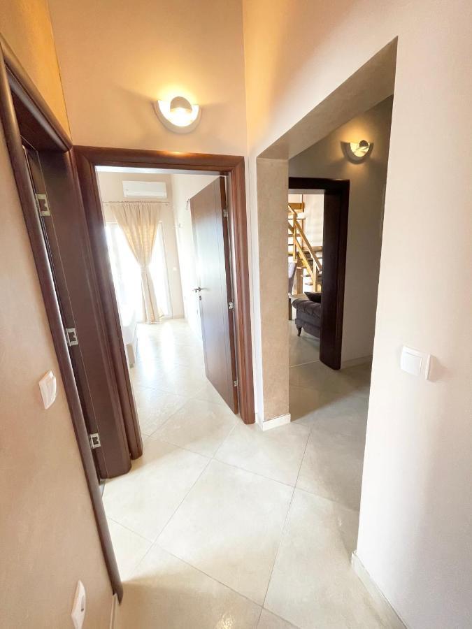 Apartments Harris Ulcinj Exterior photo