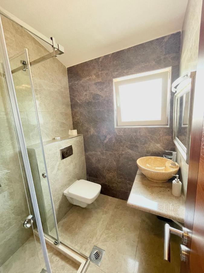 Apartments Harris Ulcinj Exterior photo