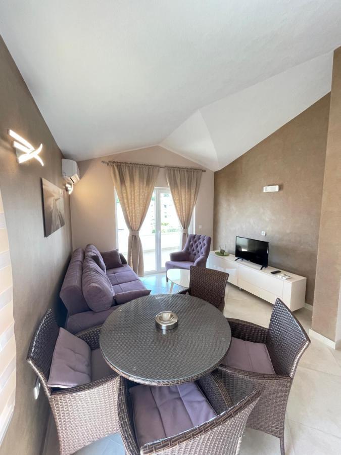 Apartments Harris Ulcinj Exterior photo