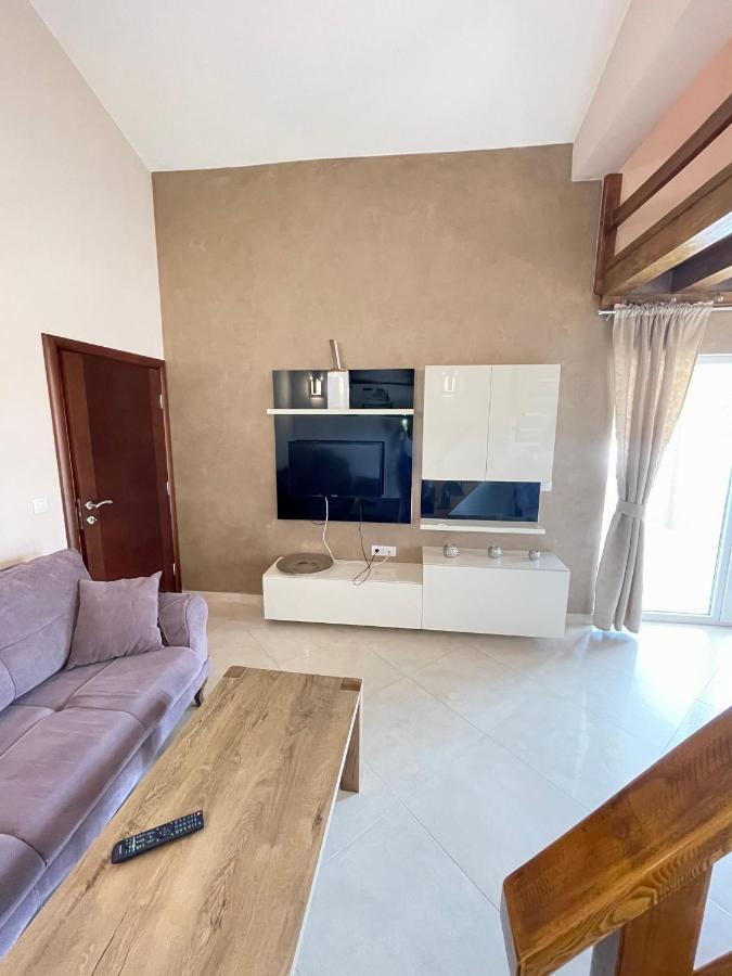 Apartments Harris Ulcinj Exterior photo